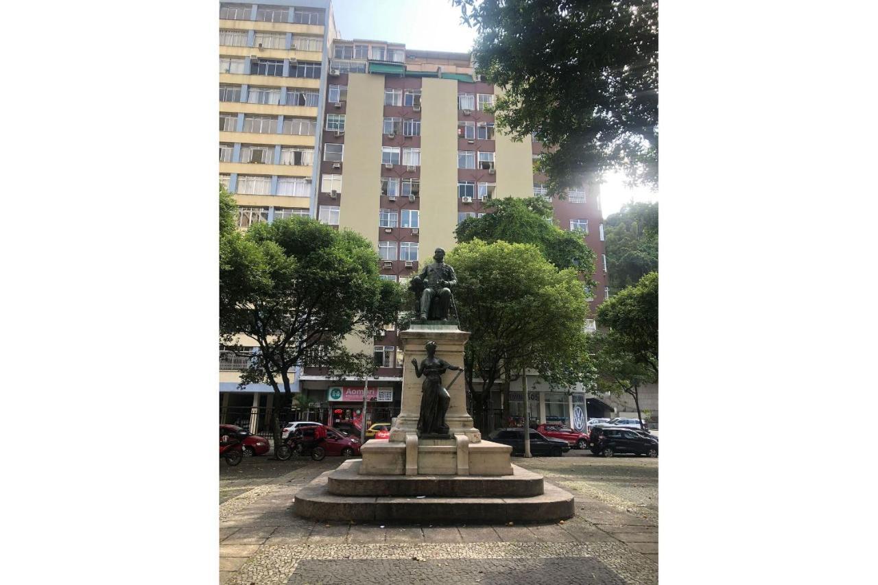 Copacabana Rua Tranquila E Arborizada Perto De Tudo Posto 2 Rio de Janeiro Kültér fotó